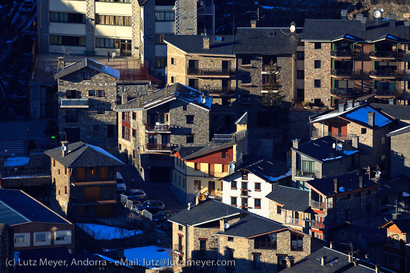 Andorra: Old houses