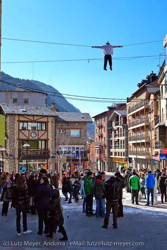Andorra: Festa! Hang em high! Penjada at Encamp