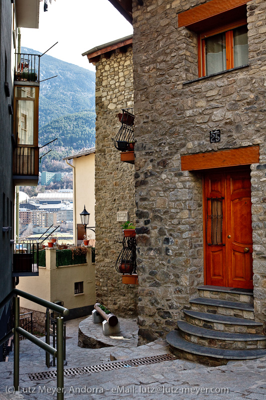 Andorra living: El Puial. Historic village of Andorra la Vella