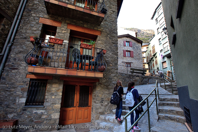 Andorra living: El Puial. Historic village of Andorra la Vella