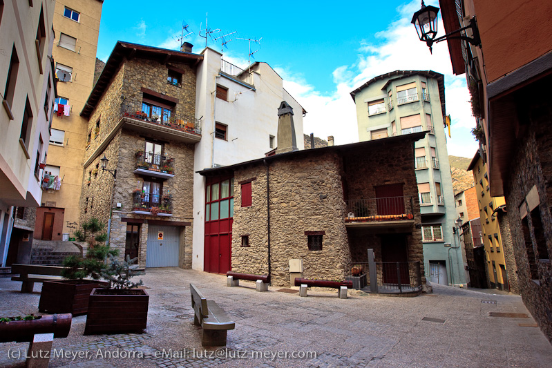 Andorra living: El Puial. Historic village of Andorra la Vella