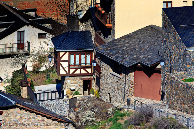 Andorra history: Old houses. Engordany